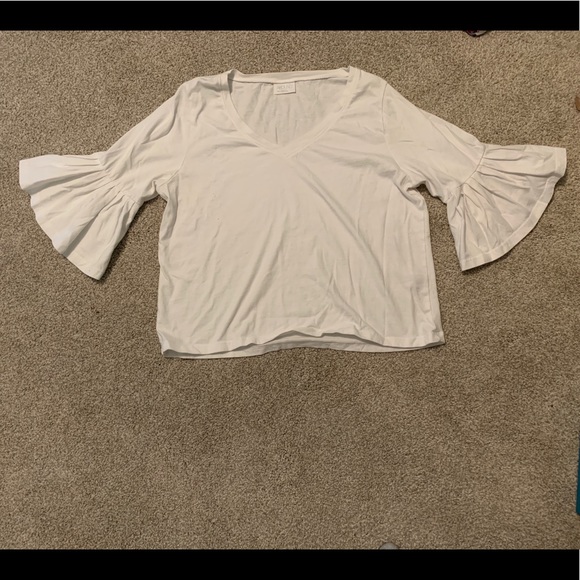 Free People Tops - Abound White V-neck Quarter Bell Sleeve Top